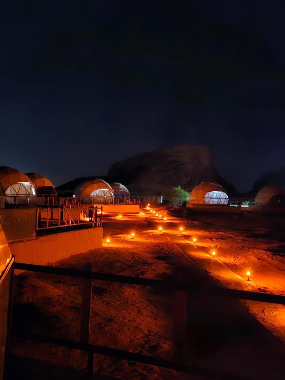 ホテル Orbit Camp ワディ ・ラム エクステリア 写真