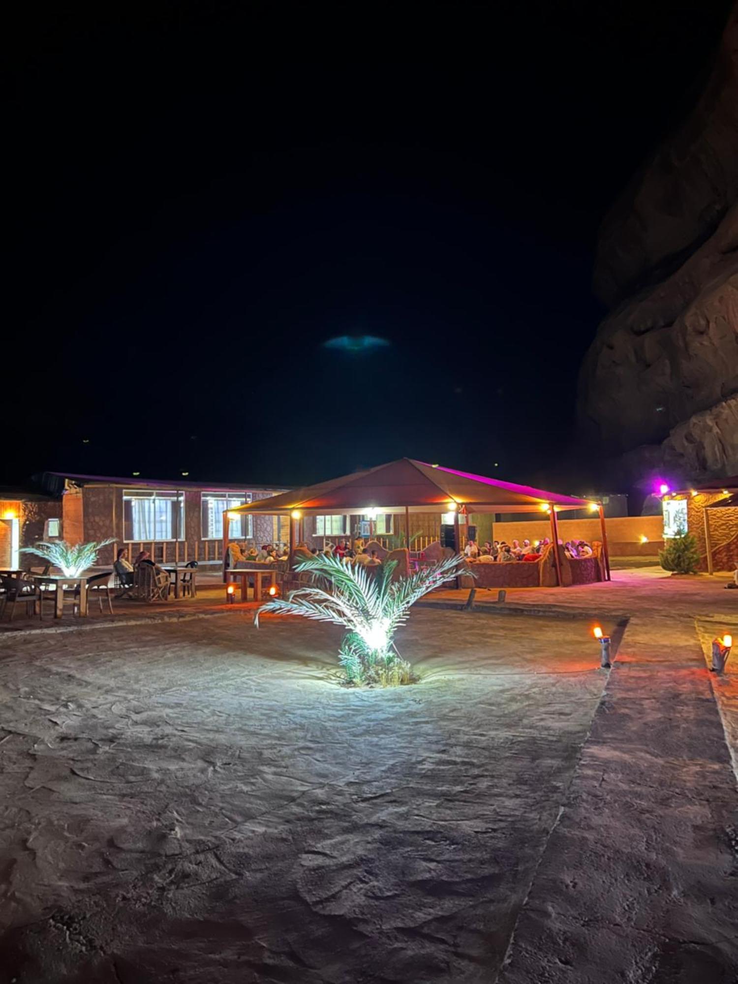 ホテル Orbit Camp ワディ ・ラム エクステリア 写真